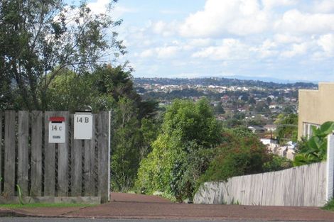 Photo of property in 2/14 Pleasant Road, Glen Eden, Auckland, 0602