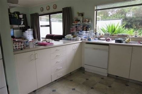 Photo of property in 22 Joseph Banks Drive, Whitby, Porirua, 5024