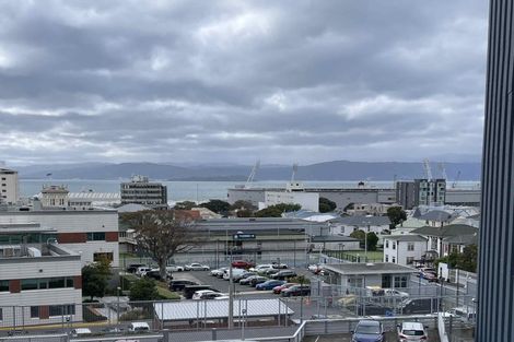 Photo of property in Westhaven Apartments, 13/127 Molesworth Street, Thorndon, Wellington, 6011