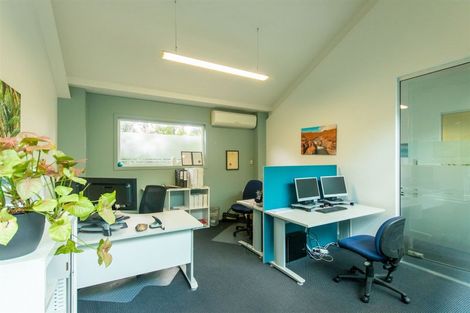 Photo of property in 10b Victoria Road, Devonport, Auckland, 0624