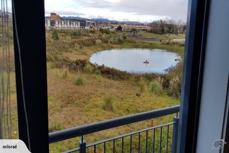 Photo of property in 3h/17 Crown Lynn Place, New Lynn, Auckland, 0600