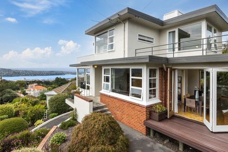 Photo of property in 15 Merlin Street, Roslyn, Dunedin, 9010