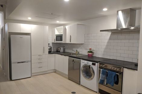 Photo of property in Quantum On Thorndon Quay, 3/163c Thorndon Quay, Pipitea, Wellington, 6011