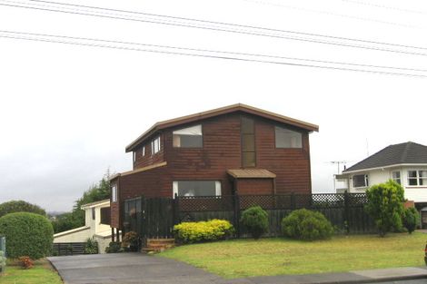 Photo of property in 2/146 Coronation Road, Hillcrest, Auckland, 0627