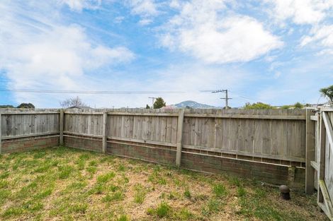 Photo of property in 13 Matthew Street, Abbotsford, Dunedin, 9018