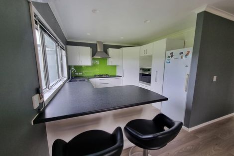 Photo of property in 21 Mcnaughten Road, Karioitahi, Waiuku, 2683