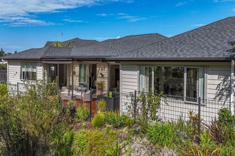 Photo of property in 8 Pheasant Close, Stanmore Bay, Whangaparaoa, 0932