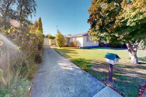 Photo of property in 19 Skerman Street, Marton, 4710