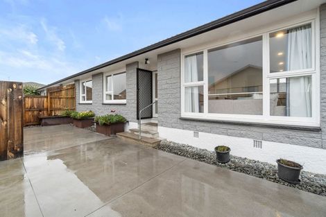 Photo of property in 7 Farnborough Street, Aranui, Christchurch, 8061