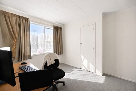 Photo of property in 52 Vardon Road, St Andrews, Hamilton, 3200