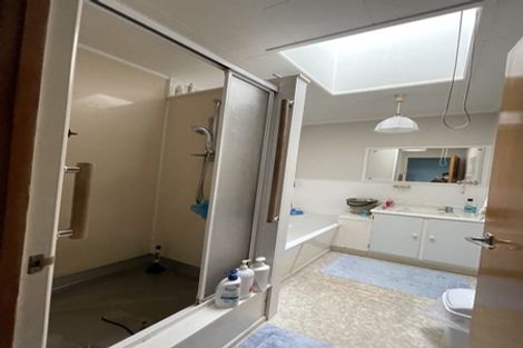 Photo of property in 4/7 Miro Street, New Lynn, Auckland, 0600