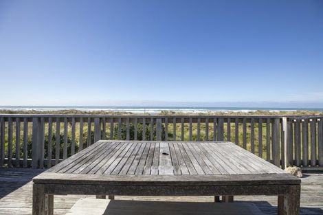 Photo of property in 75 Blue Pacific Parade, Riversdale Beach, Masterton, 5872