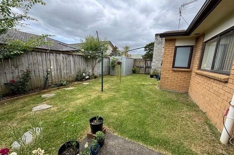 Photo of property in 70a Kayes Road, Pukekohe, 2120