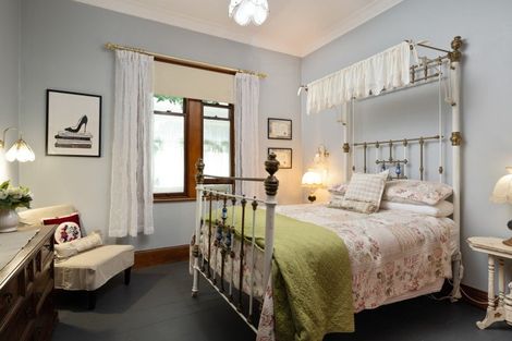 Photo of property in 30 Main Road, Havelock, 7100