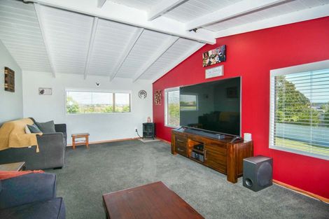 Photo of property in 16 Coates Street, Westport, 7825