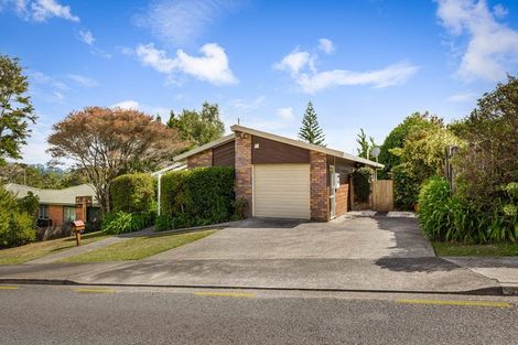 Photo of property in 3 Meynell Court, Glen Eden, Auckland, 0602