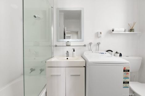 Photo of property in 11u4 Goring Street, Thorndon, Wellington, 6011