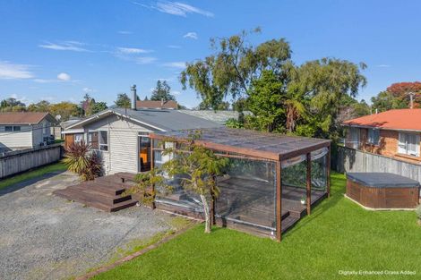 Photo of property in 17 Barnard Road, Fairy Springs, Rotorua, 3015