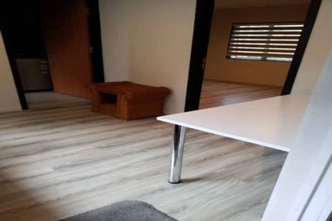 Photo of property in 208 Don Buck Road, Massey, Auckland, 0614