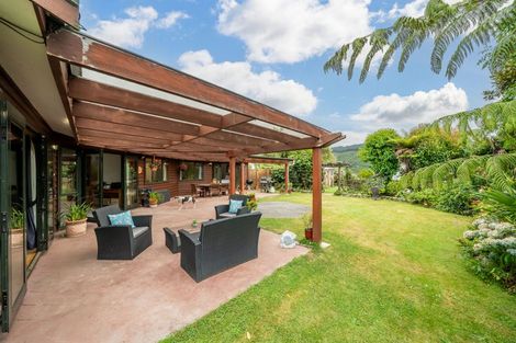 Photo of property in 38 Emerald Hill Drive, Birchville, Upper Hutt, 5018