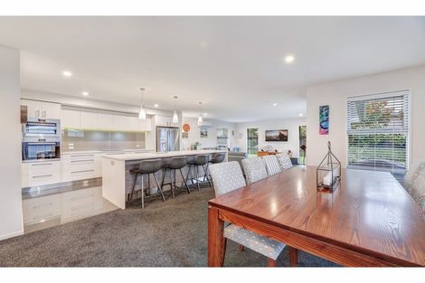 Photo of property in 7 Crown Close, Prebbleton, 7604