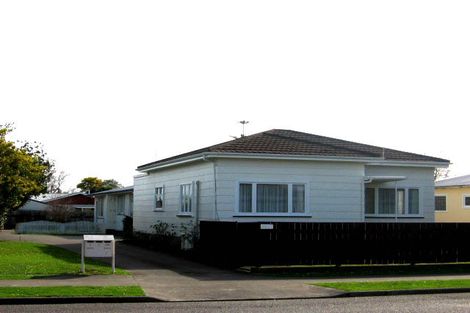 Photo of property in 2/145 College Street, Awapuni, Palmerston North, 4412