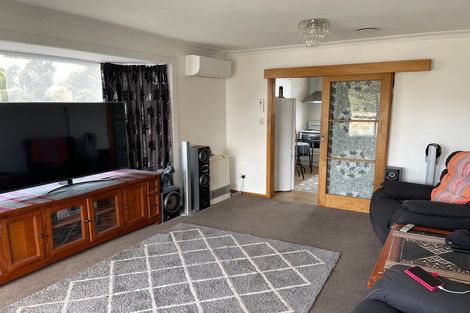 Photo of property in 90 Kaiwara Street, Hoon Hay, Christchurch, 8025