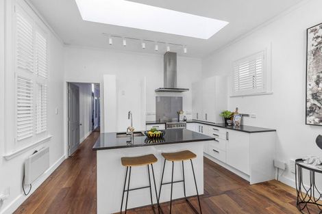 Photo of property in 109 Constable Street, Newtown, Wellington, 6021