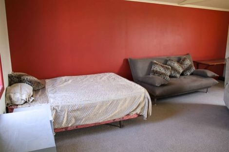 Photo of property in 7 Papatotara Road, Tuatapere, 9620