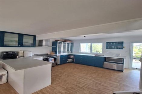 Photo of property in 55 Buckleton Road, Tawharanui Peninsula, Matakana, 0986