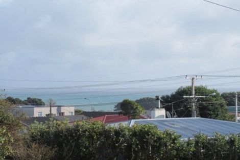 Photo of property in 117a Seaview Road, Westown, New Plymouth, 4310
