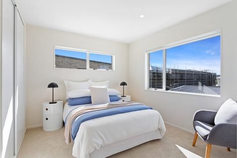 Photo of property in 32 Riria Crescent, Takanini, 2112