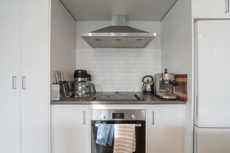 Photo of property in 12 Emmadale Lane, Hamilton East, Hamilton, 3216