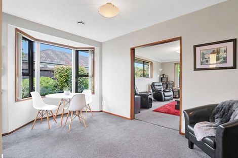 Photo of property in 9 Shamrock Place, Halswell, Christchurch, 8025