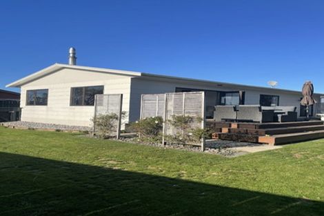 Photo of property in 22 Tawari Street, Inglewood, 4330