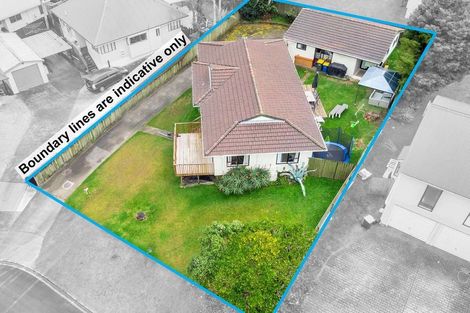 Photo of property in 21 Crosby Road, West Harbour, Auckland, 0618