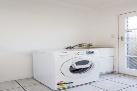 Photo of property in 13/85 Edmonton Road, Henderson, Auckland, 0612