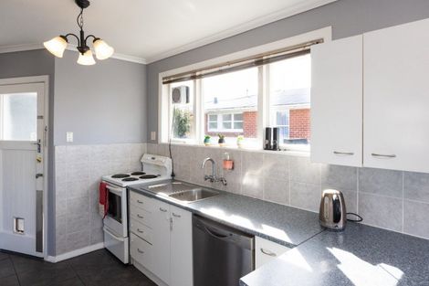 Photo of property in 41 Holdsworth Avenue, Milson, Palmerston North, 4414