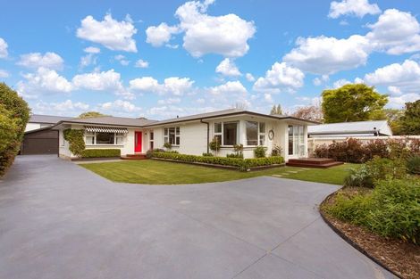 Photo of property in 70 Grahams Road, Burnside, Christchurch, 8041