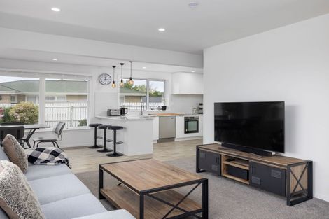 Photo of property in 16b Opal Place, Casebrook, Christchurch, 8051