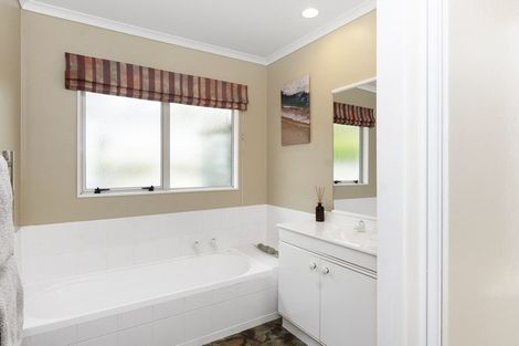 Photo of property in 44 Sapphire Drive, Hairini, Tauranga, 3112