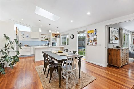 Photo of property in 43 Washington Avenue, Brooklyn, Wellington, 6021