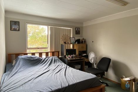 Photo of property in 52 Tamahere Drive, Glenfield, Auckland, 0629