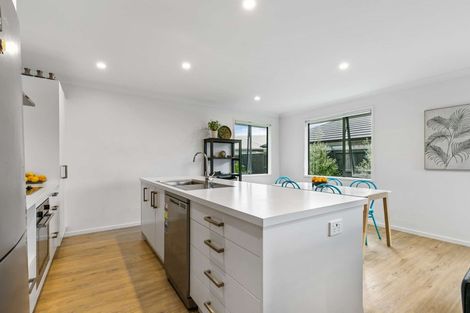 Photo of property in 20 Sabre Street, Papamoa Beach, Papamoa, 3118