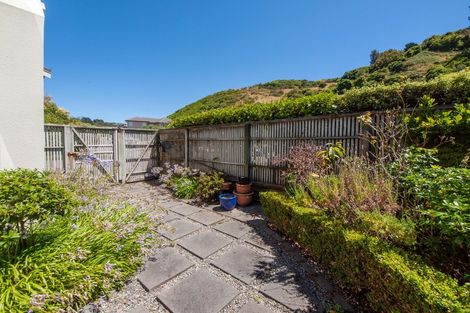 Photo of property in 19 Chippenham Grove, Churton Park, Wellington, 6037