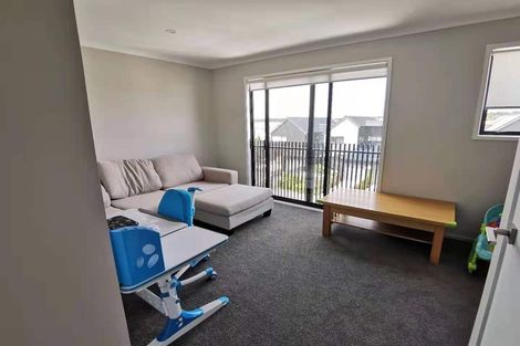 Photo of property in 117 Hobsonville Point Road, Hobsonville, Auckland, 0616