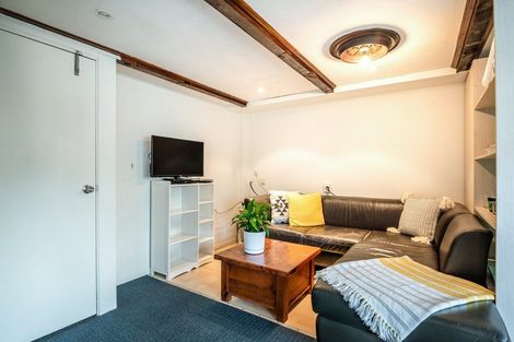 Photo of property in 38a/1 Norwood Road, Bayswater, Auckland, 0622