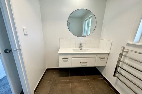 Photo of property in 74 Mcleod Road, Te Atatu South, Auckland, 0610