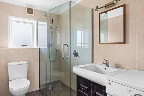 Photo of property in 241 Marine Parade, Napier South, Napier, 4110