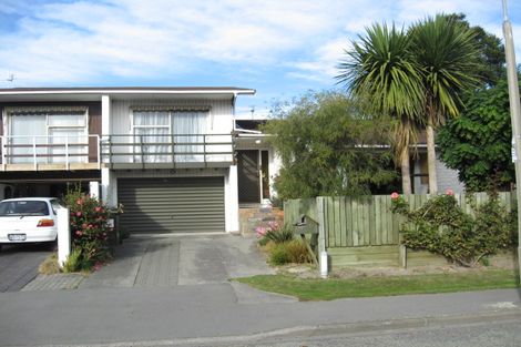 Photo of property in 60 Cheyenne Street, Sockburn, Christchurch, 8042